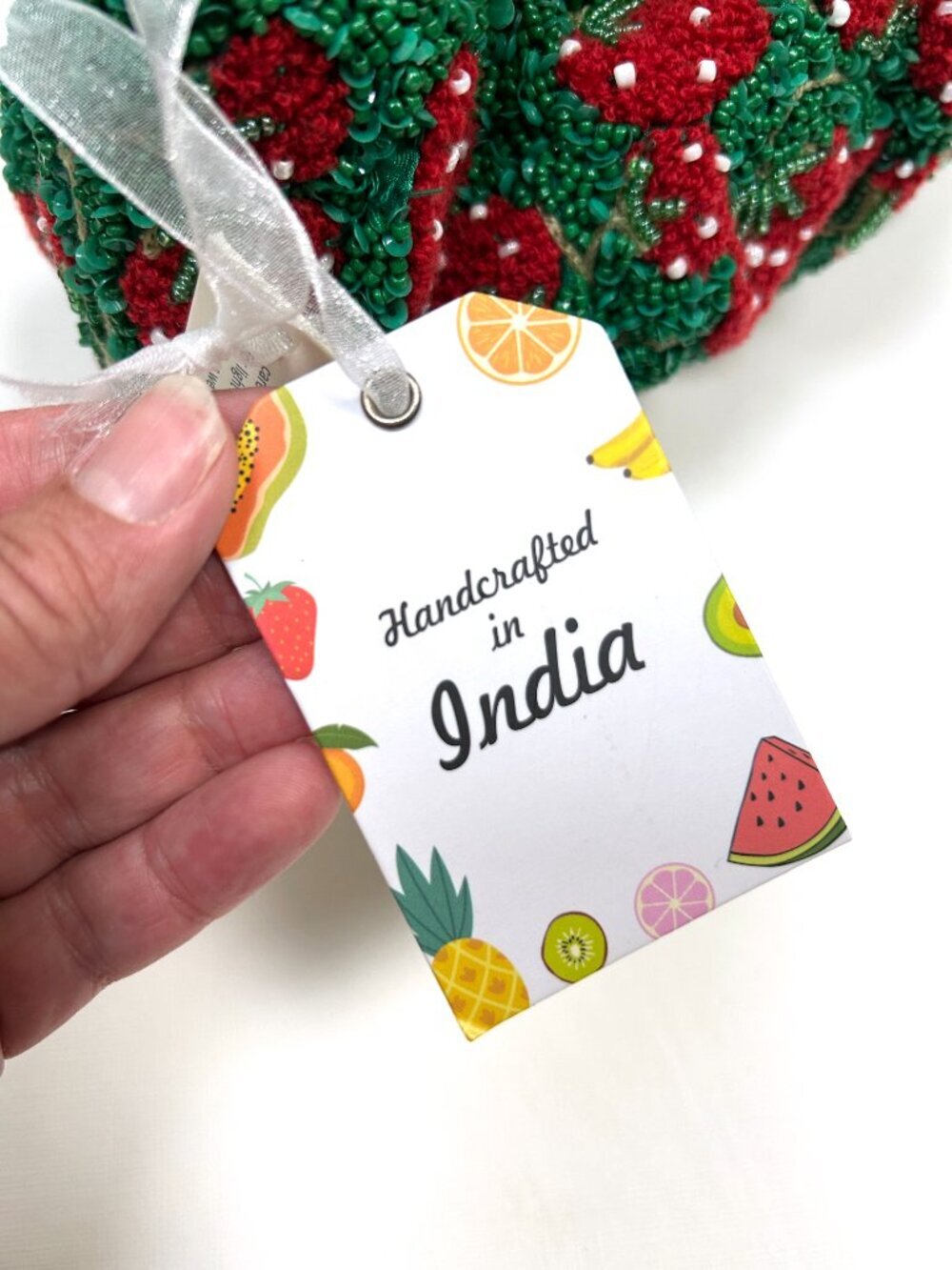 Viral TikTok Strawberry Beaded Mini Handbag Fruit Purse Handmade in India NWT - Picture 5 of 7